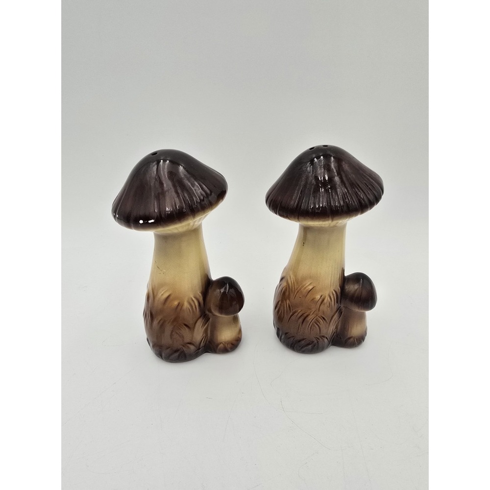 2 Sets Ceramic Vintage Mushroom Salt and Pepper Shakers 1 Mismatched Brown Green - Picture 4 of 14